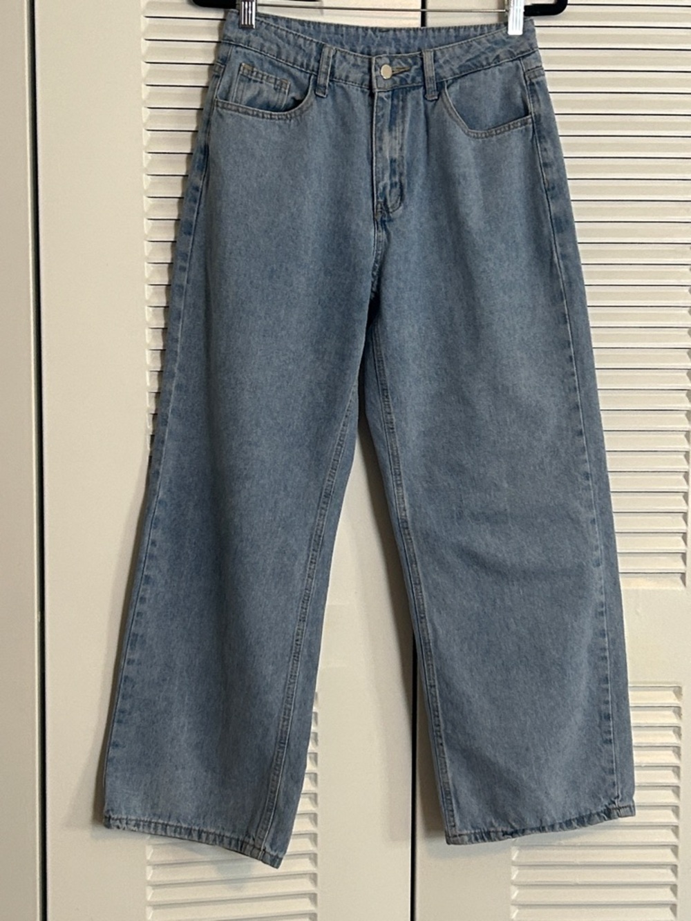 Light Wash Wide Leg Jeans